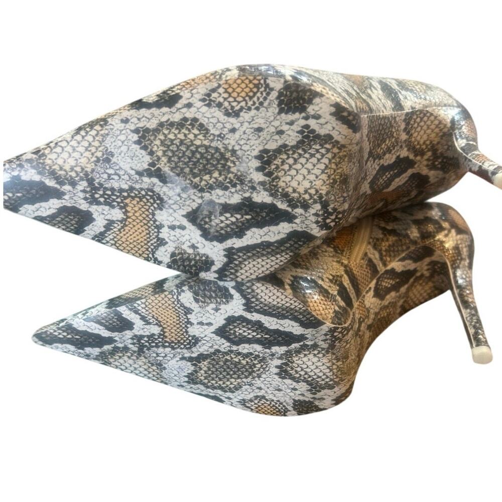 Azalea Wang Sibylle Beige Snake Print Stiletto Size 8 Pointed Toe Heels - Picture 3 of 8